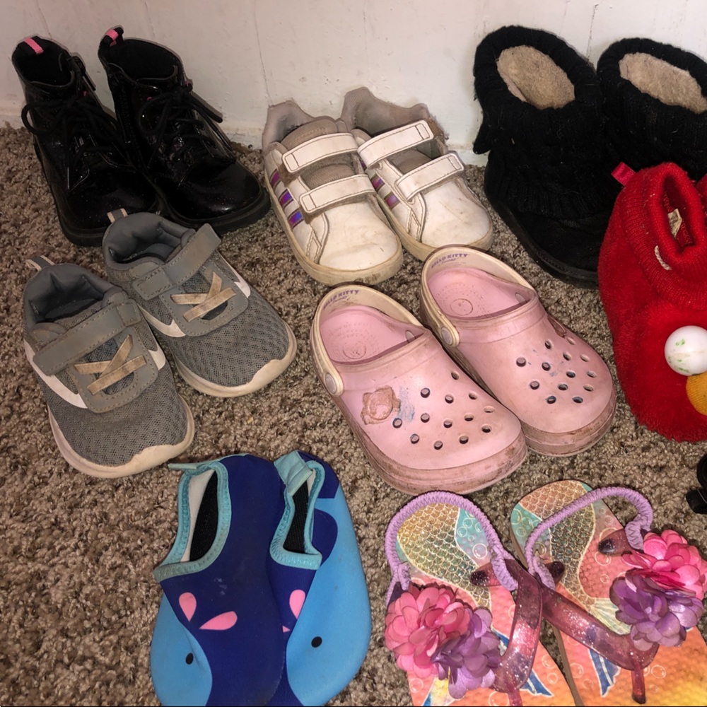 Little girls show bundle